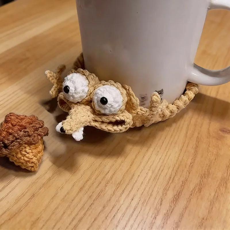 Handmade Crochet Squirrel Coas - Office Furniture Used avaliação e preço